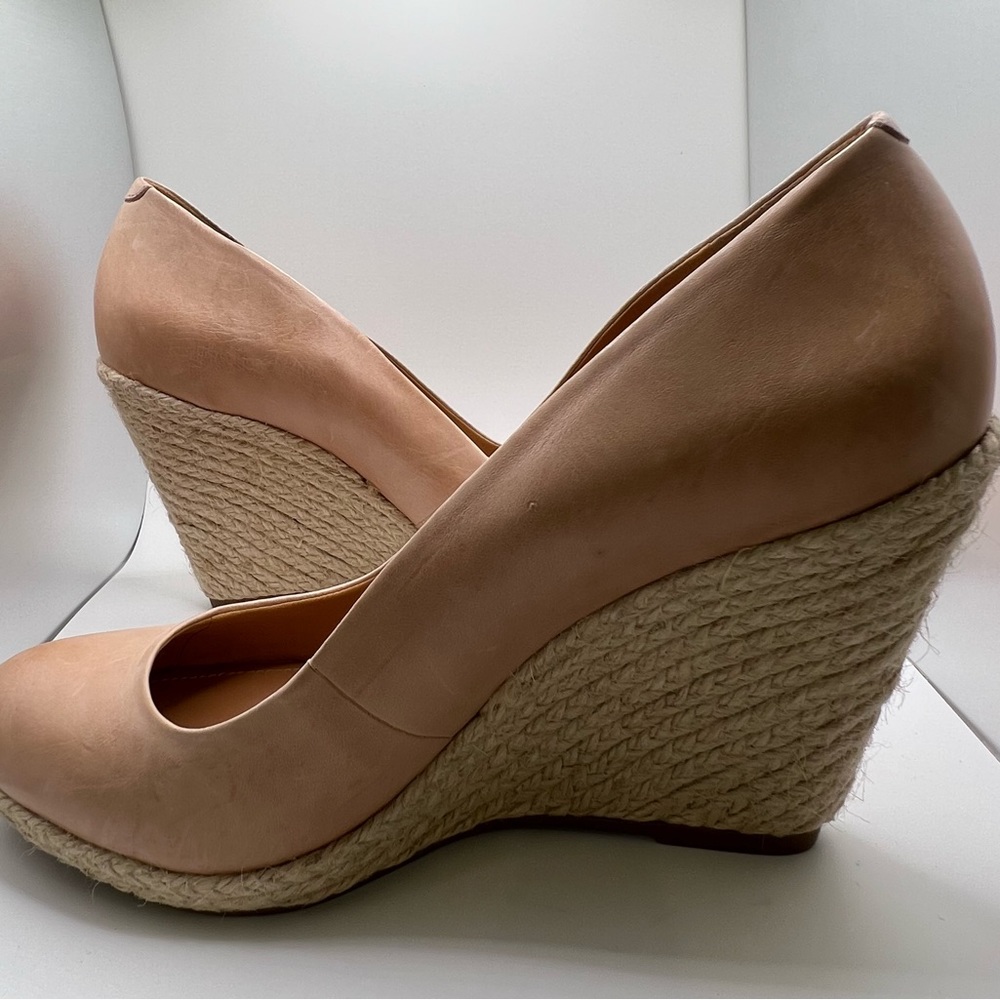 SCHUTZ ESPADRILLE WEDGE NATURAL LEATHER GORGEOUS HEELS. Size 10 brand new no box